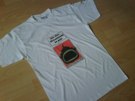 A História da Primeira T-Shirt