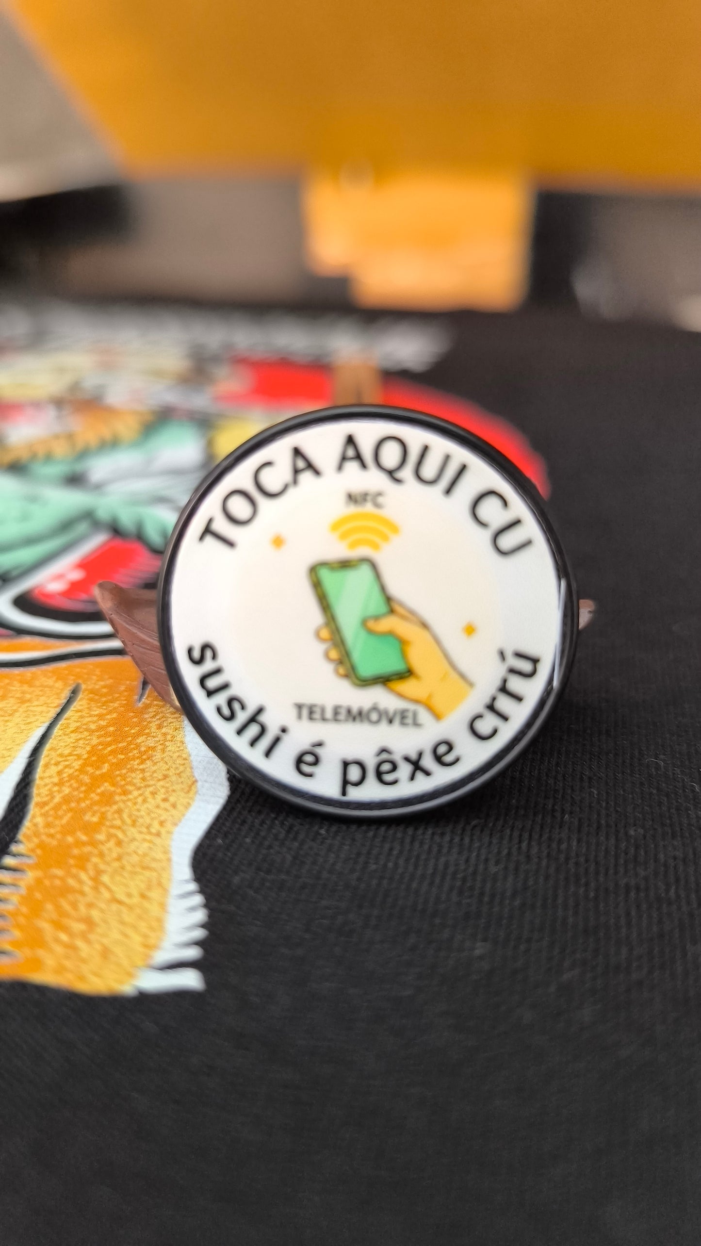 Sushi é pêxe crrú